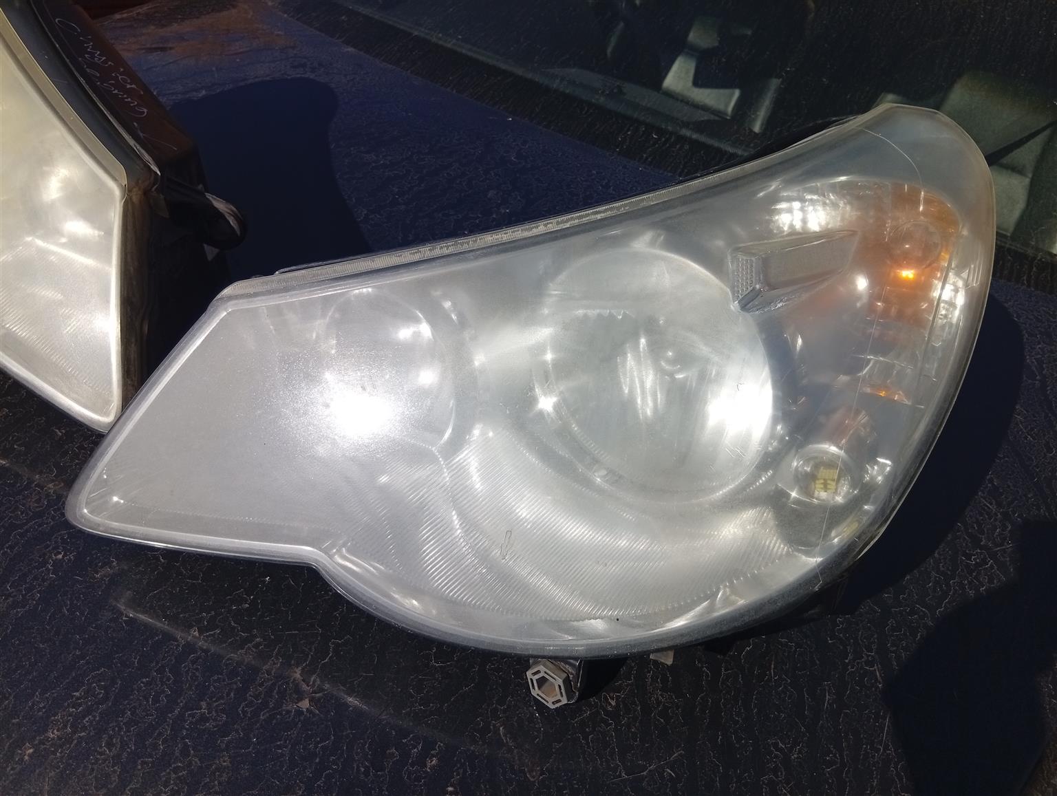 Chrysler Sebring left and right headlight for sale - Private Seller