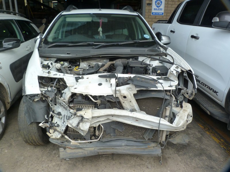 Renault Sandero 900T Stepway Expression Manual White - 2017 SPARESBOYZ STRIPPING - Private Seller Renault Sandero 900T Stepway Expression Manual White - 2017 SPARESBOYZ STRIPPING - Private Seller