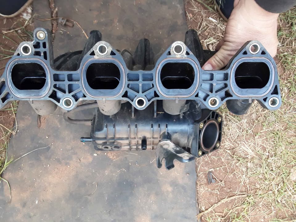 Geely 1.3 intake Manifuld - Private Seller Geely 1.3 intake Manifuld - Private Seller