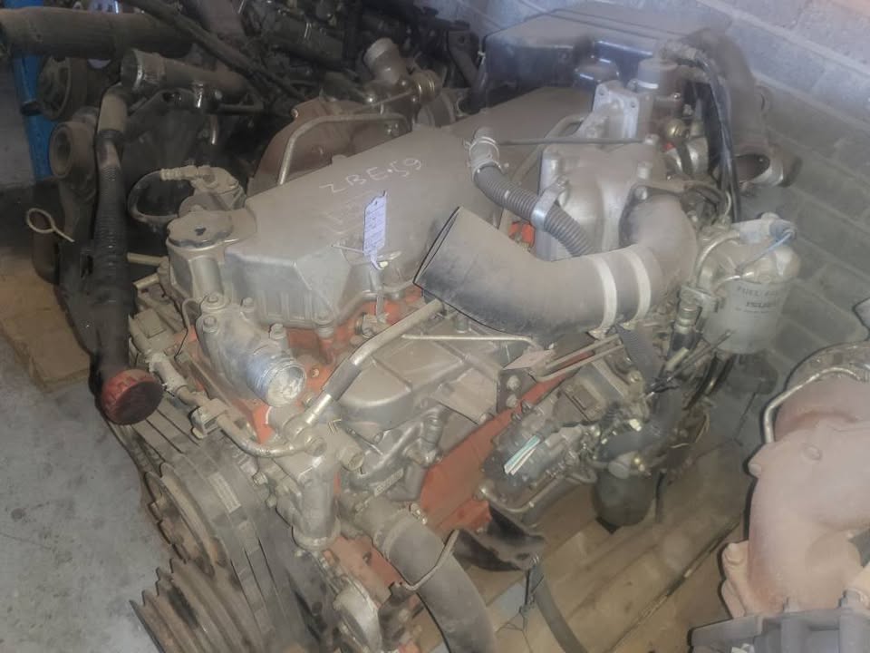 ISUZU 6HK1 ENGINE. COMPLETE. PLUG AND PLAY
