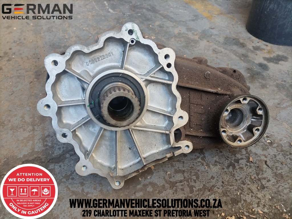 Mercedes Benz ML63 AMG w166 transfer case for sale used - Private Seller Mercedes Benz ML63 AMG w166 transfer case for sale used - Private Seller