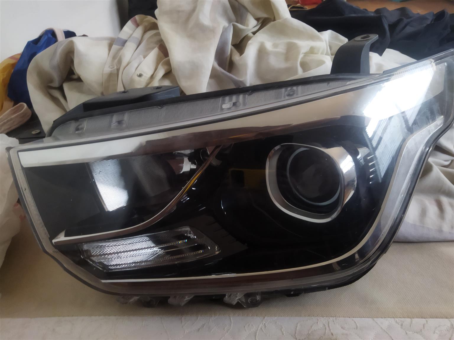 Hyundai H1 left original headlight for sale good condition - Private Seller Hyundai H1 left original headlight for sale good condition - Private Seller