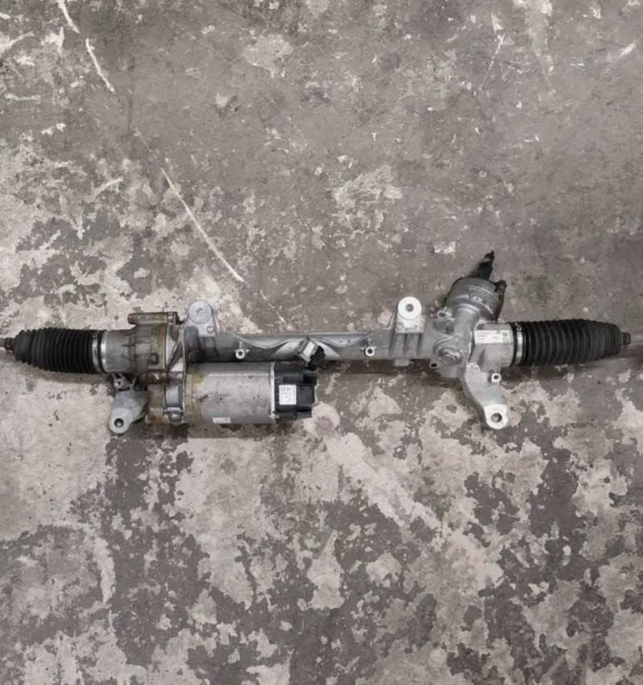 Bmw G30 G31 5 series Steering rack - Private Seller Bmw G30 G31 5 series Steering rack - Private Seller