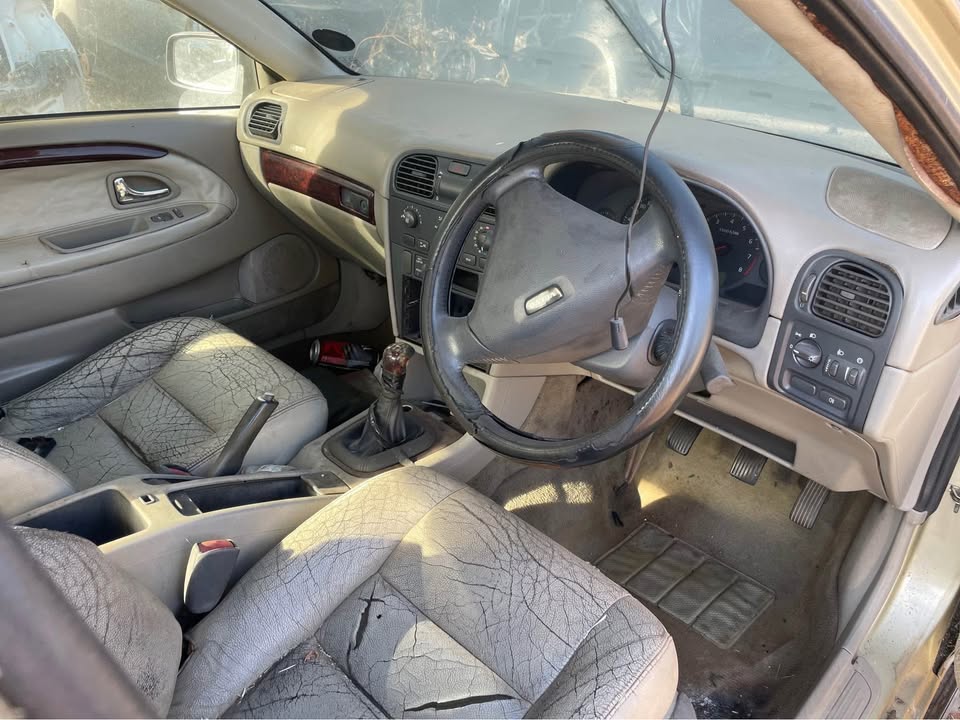 Volvo S40 2.0 stripping for spares - Private Seller