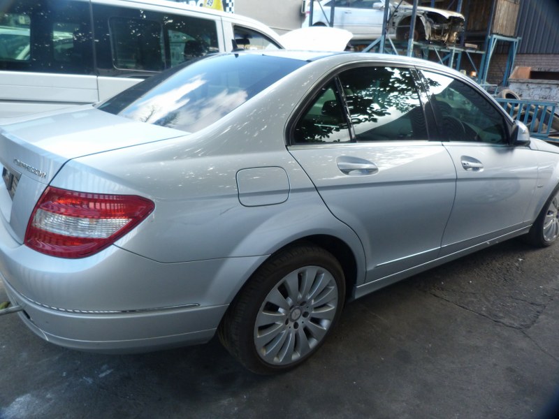 Used 2009 Mercedes-Benz C-Class C180 Kompressor Classic - Private Seller Used 2009 Mercedes-Benz C-Class C180 Kompressor Classic - Private Seller