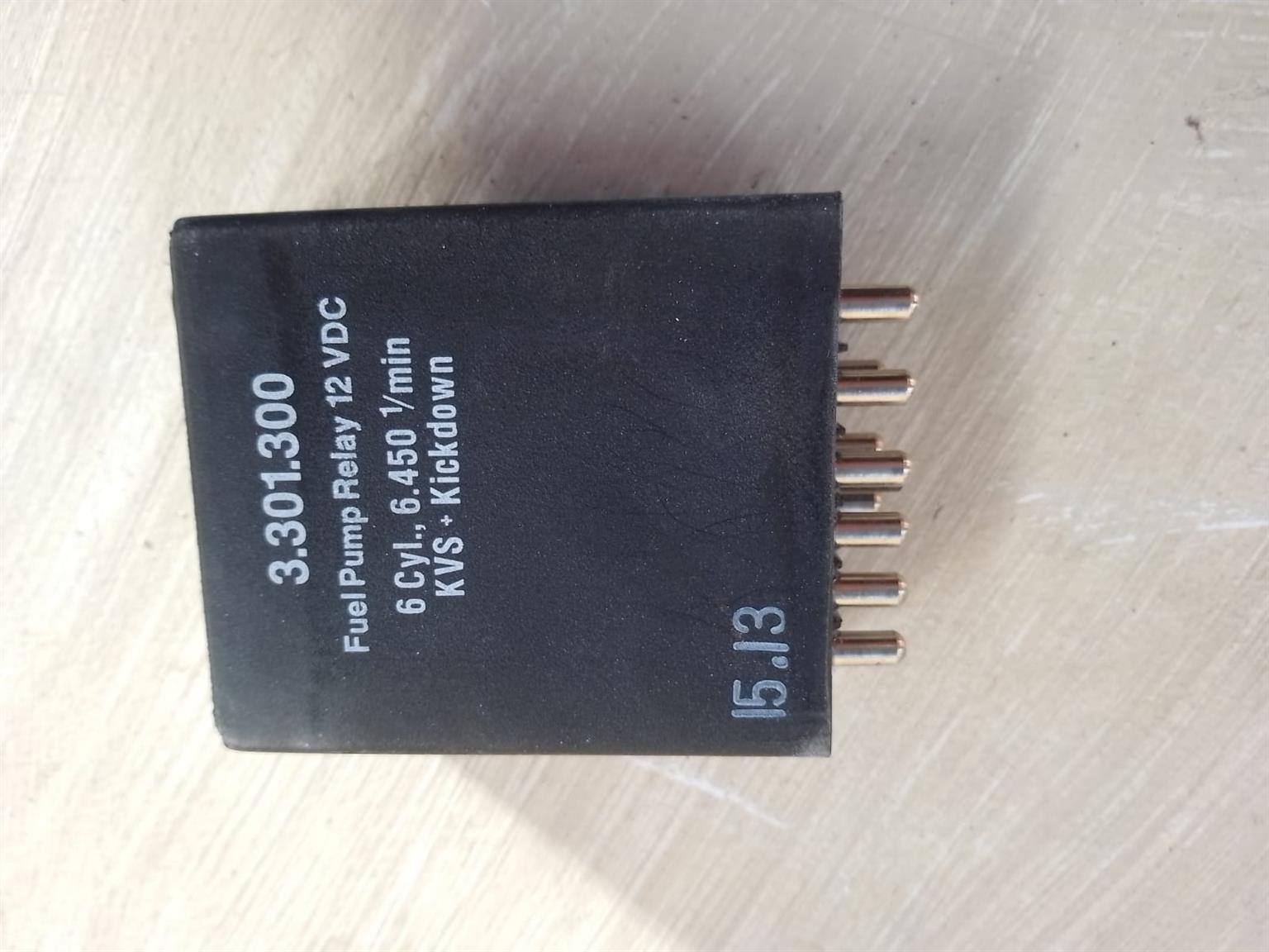 Mercedes Benz W124 206E Fuel Relay new for sale - Private Seller Mercedes Benz W124 206E Fuel Relay new for sale - Private Seller