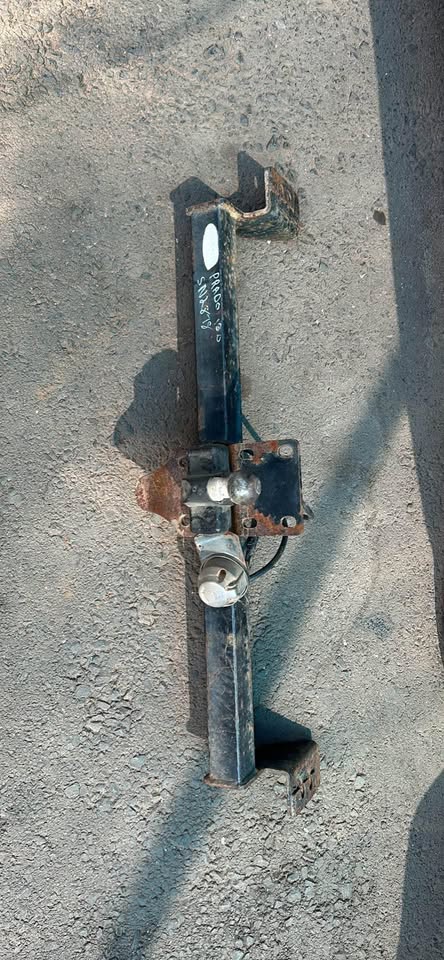 Toyota Prado 120 Towbar Available @Circle 7 Used Parts Call Or WhatsApp - Private Seller Toyota Prado 120 Towbar Available @Circle 7 Used Parts Call Or WhatsApp - Private Seller