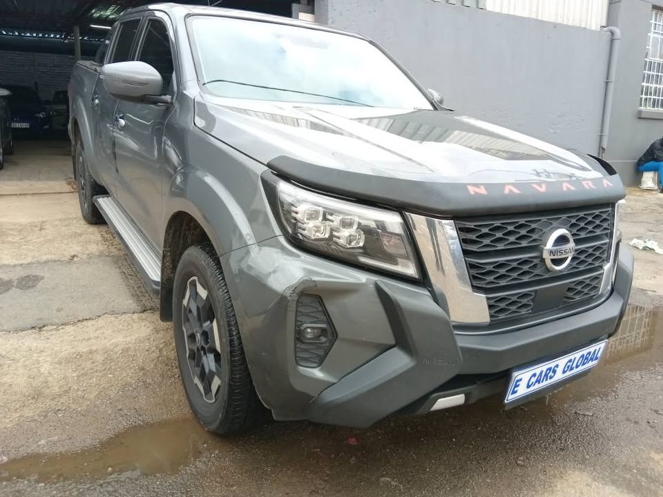 Nissan Navara Automatic
