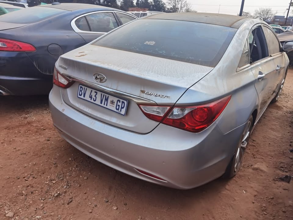 2012 HYUNDAI SONATA 2.4 STRIPPING AS SPARES - Private Seller