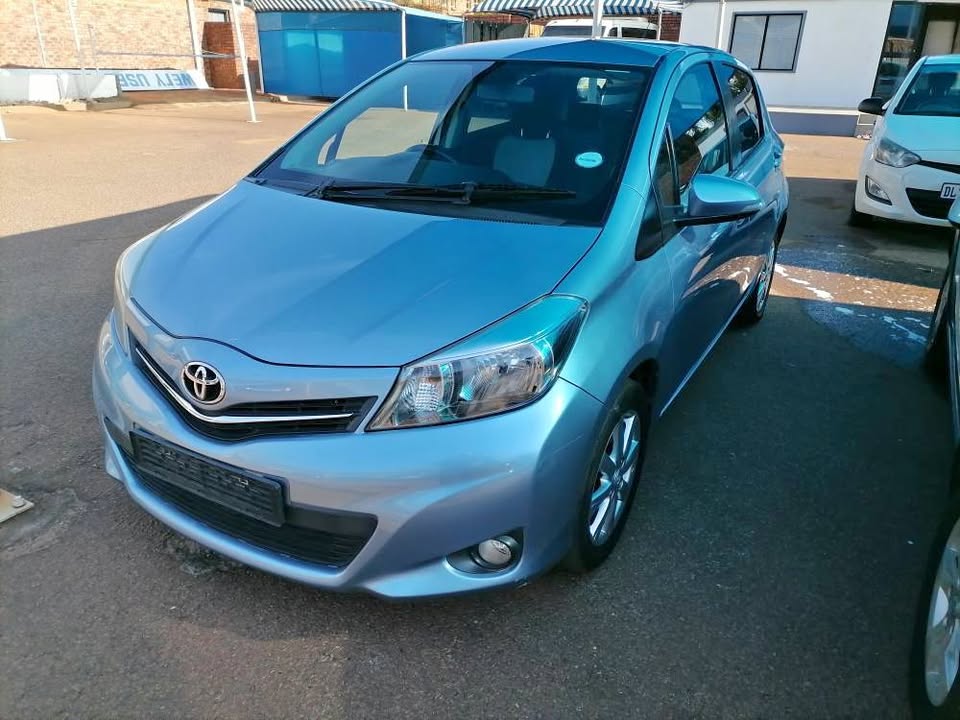 2012 Toyota  Yaris 1.0 XR