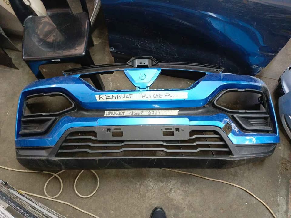 RENAULT KIGER FRONT BUMPER - Private Seller RENAULT KIGER FRONT BUMPER - Private Seller
