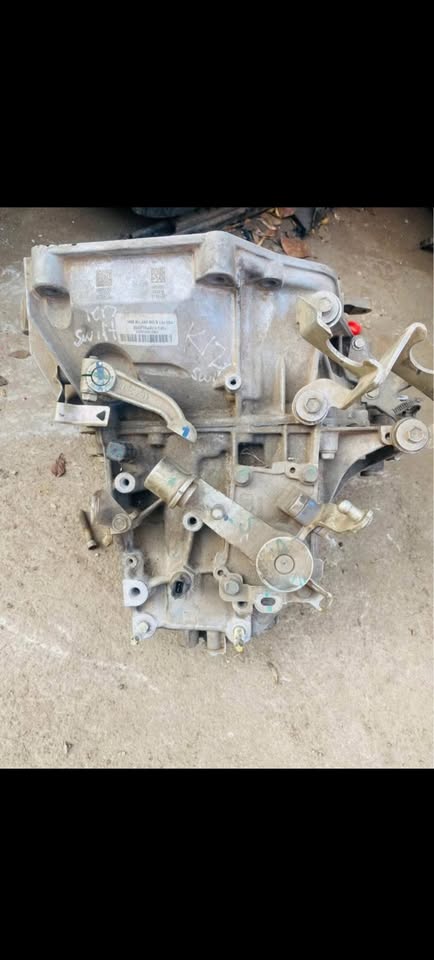 Suzuki swift 1.2 GA  2016 gearbox - Private Seller