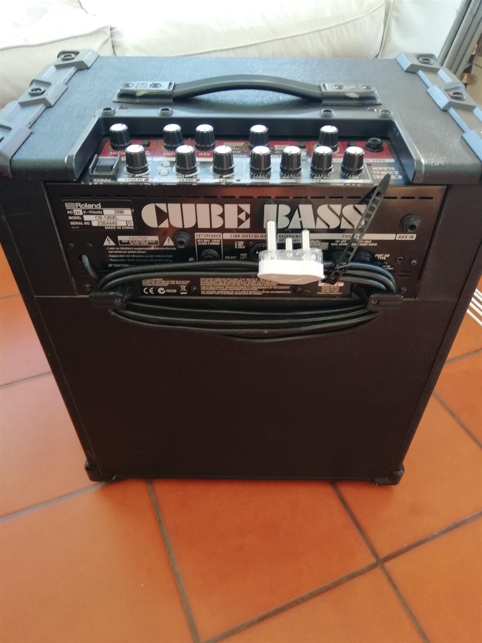 roland cube 120xl bass amp