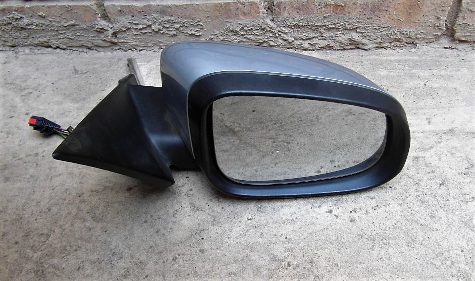 Land Rover Side-Mirrors for sale | AUTO EZI - Private Seller Land Rover Side-Mirrors for sale | AUTO EZI - Private Seller