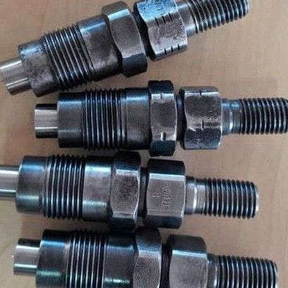 HYUNDAI H100 DIESEL INJECTORS - Private Seller HYUNDAI H100 DIESEL INJECTORS - Private Seller