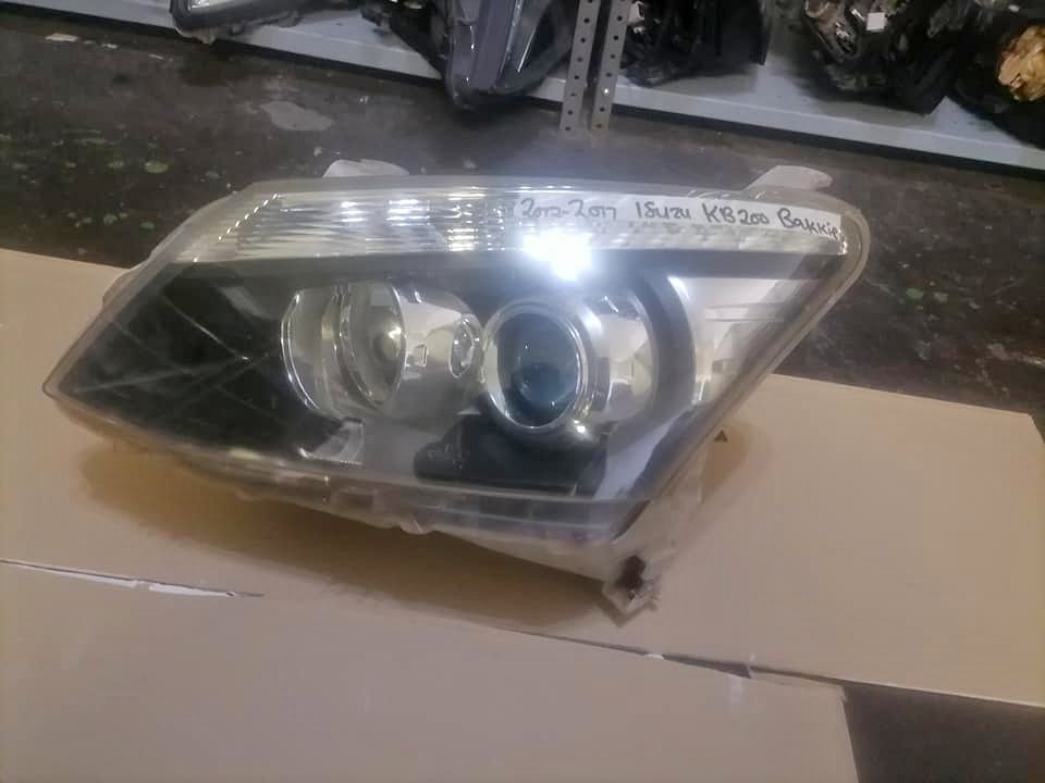Isuzu KB200 headlights DM or contact number in the description for assistance. - Private Seller Isuzu KB200 headlights DM or contact number in the description for assistance. - Private Seller