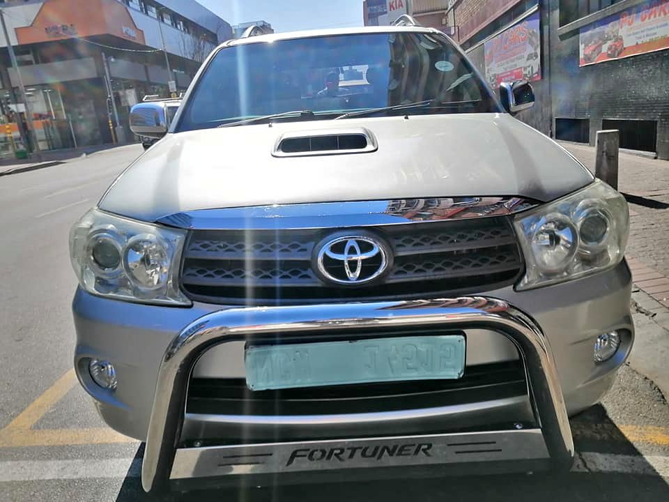 2010 Toyota Fortuner 3.0 D4-D 103000km