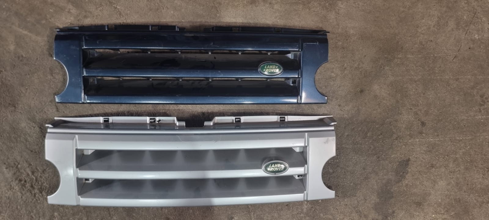 2010 Discovery 4 3.0 TDV6 Grille for sale 2010 Discovery 4 3.0 TDV6 Grille for sale