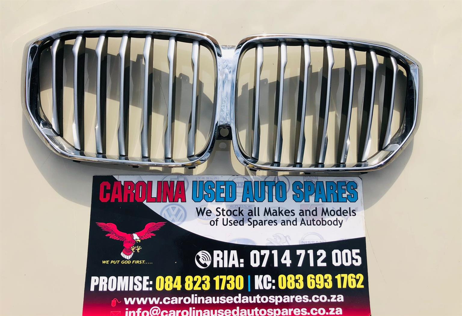 BMW X5 G05 chrome radiator or kidney grill, taking a camera - Private Seller BMW X5 G05 chrome radiator or kidney grill, taking a camera - Private Seller