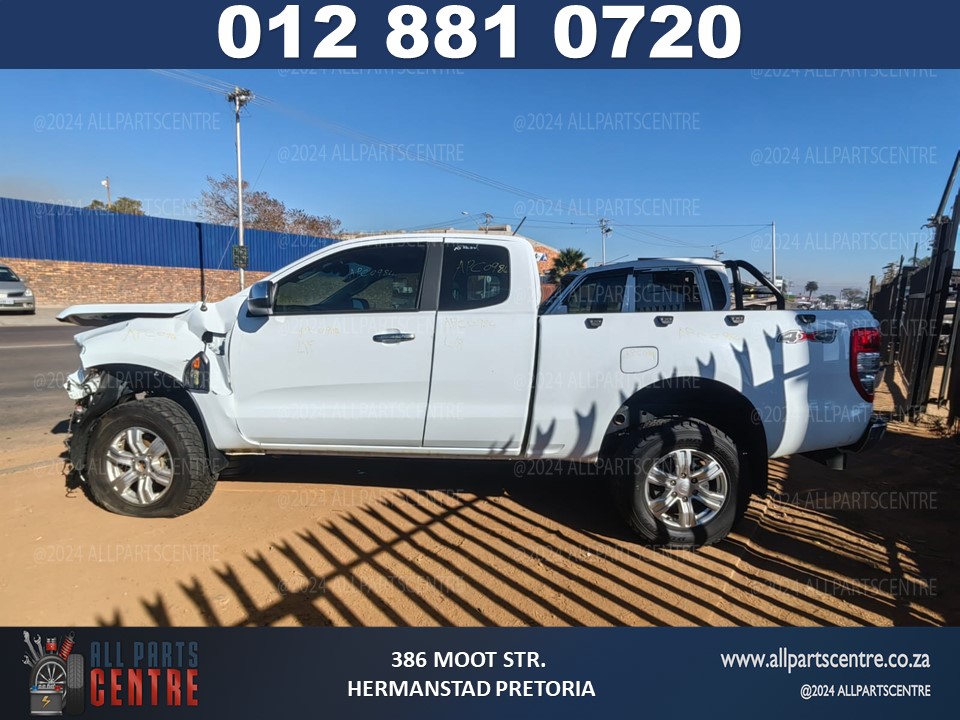 Ford Ranger 2.2 4×4 T8 stripping for spares