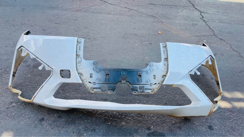BMW IX M SPORT FRONT BUMPER 2020 - Private Seller BMW IX M SPORT FRONT BUMPER 2020 - Private Seller