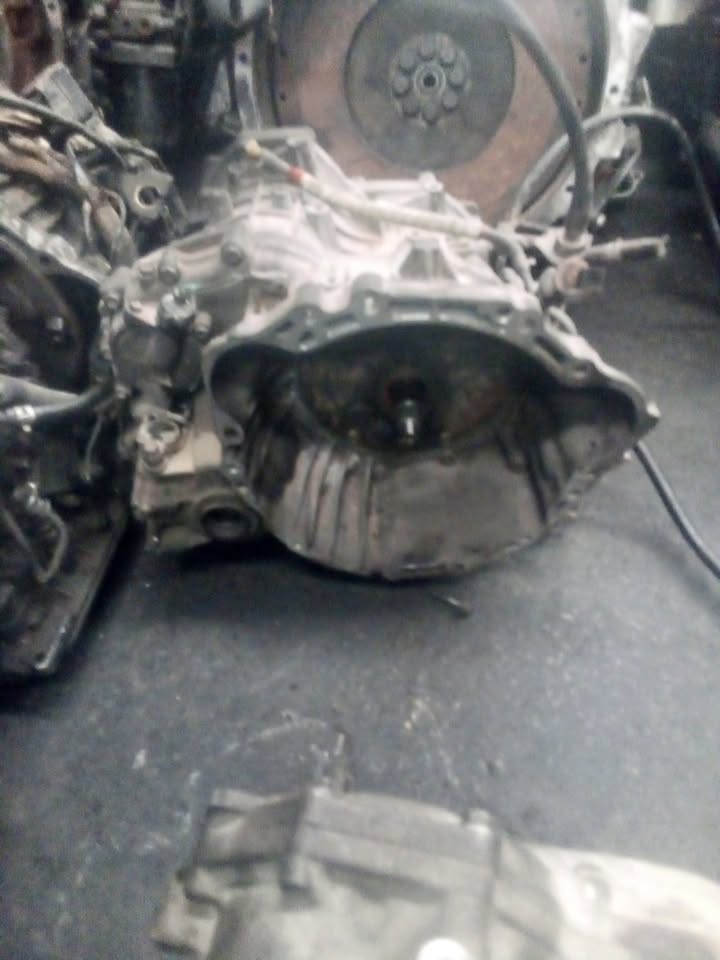 TOYOTA DOUBLE STARTER AUTO 4 SPEED GEARBOX FOR SALE - Private Seller TOYOTA DOUBLE STARTER AUTO 4 SPEED GEARBOX FOR SALE - Private Seller