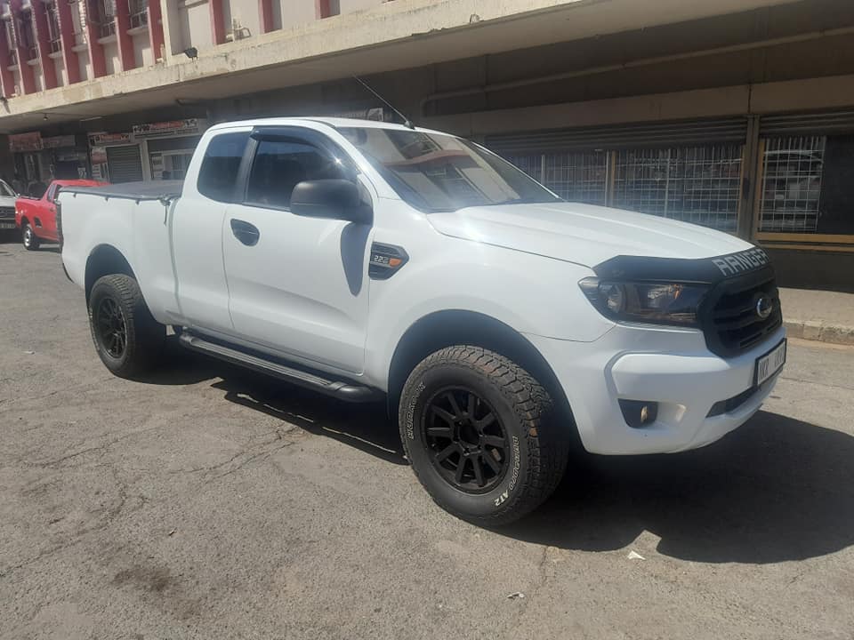 2016 FORD RANGER 2.2 6SPEED MANUAL EXTRA CAB AVAILABLE