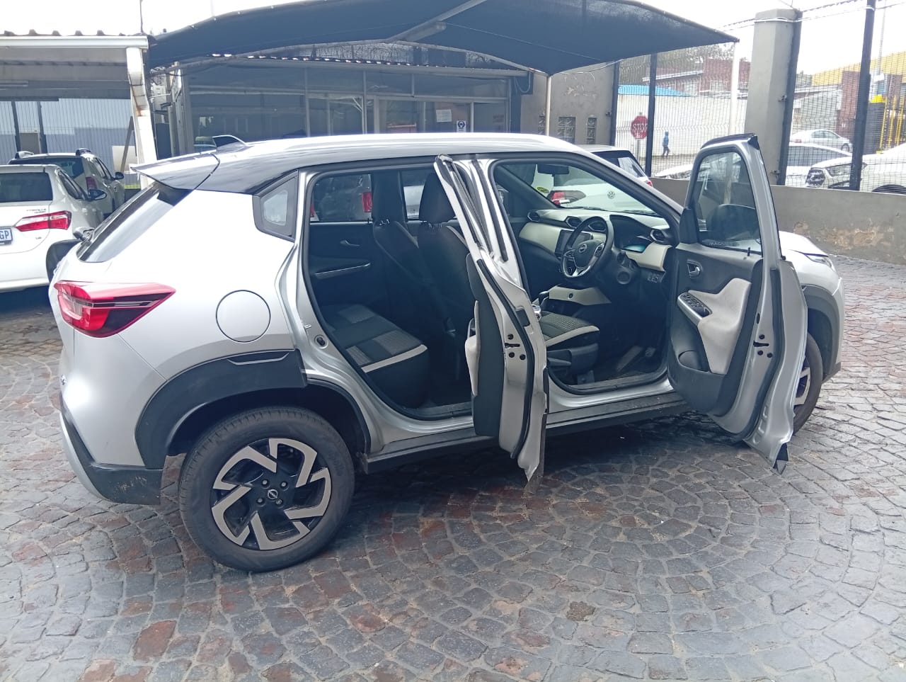 MAGNITE NISSAN 2023 AUTO