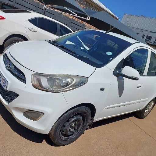 Used 2013 Hyundai i10 1.2 GLS - Private Seller