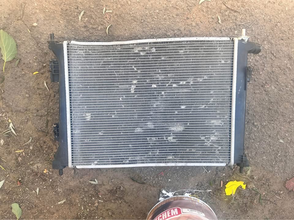 Kia Rio radiator - Private Seller Kia Rio radiator - Private Seller