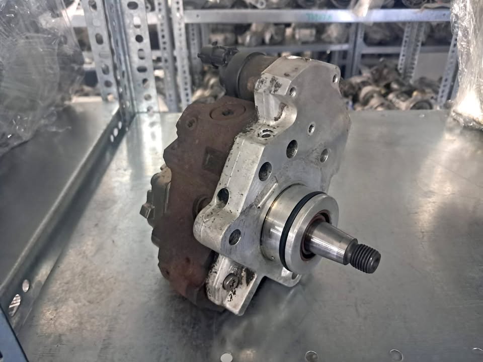Nissan Interstar 2.5 TDI - Renault Traffic 2.5 TDI G9U Diesel Pump - Private Seller Nissan Interstar 2.5 TDI - Renault Traffic 2.5 TDI G9U Diesel Pump - Private Seller