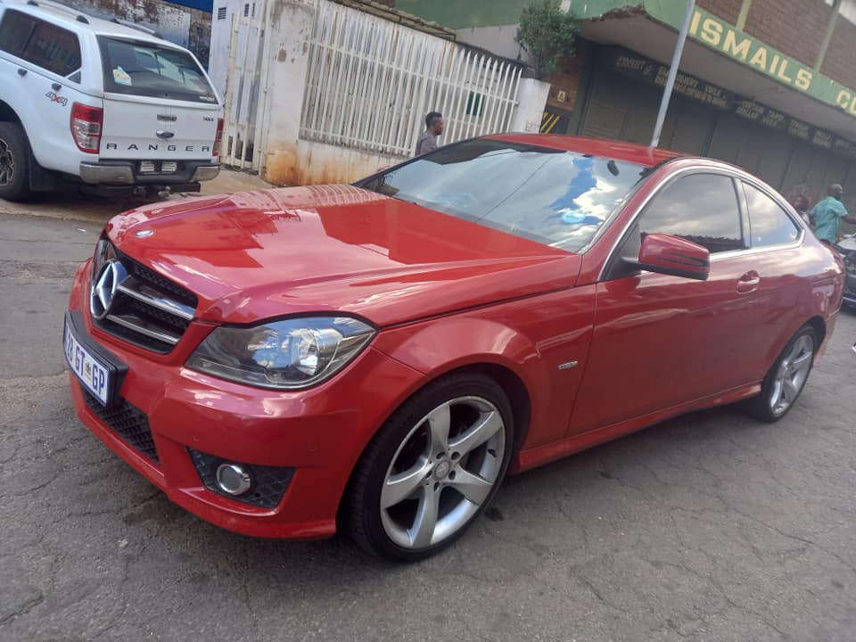 2014 MERCEDES BENZ C180 COUPE PETROL, AUTOMATIC TRANSMISSION, RED COLOR