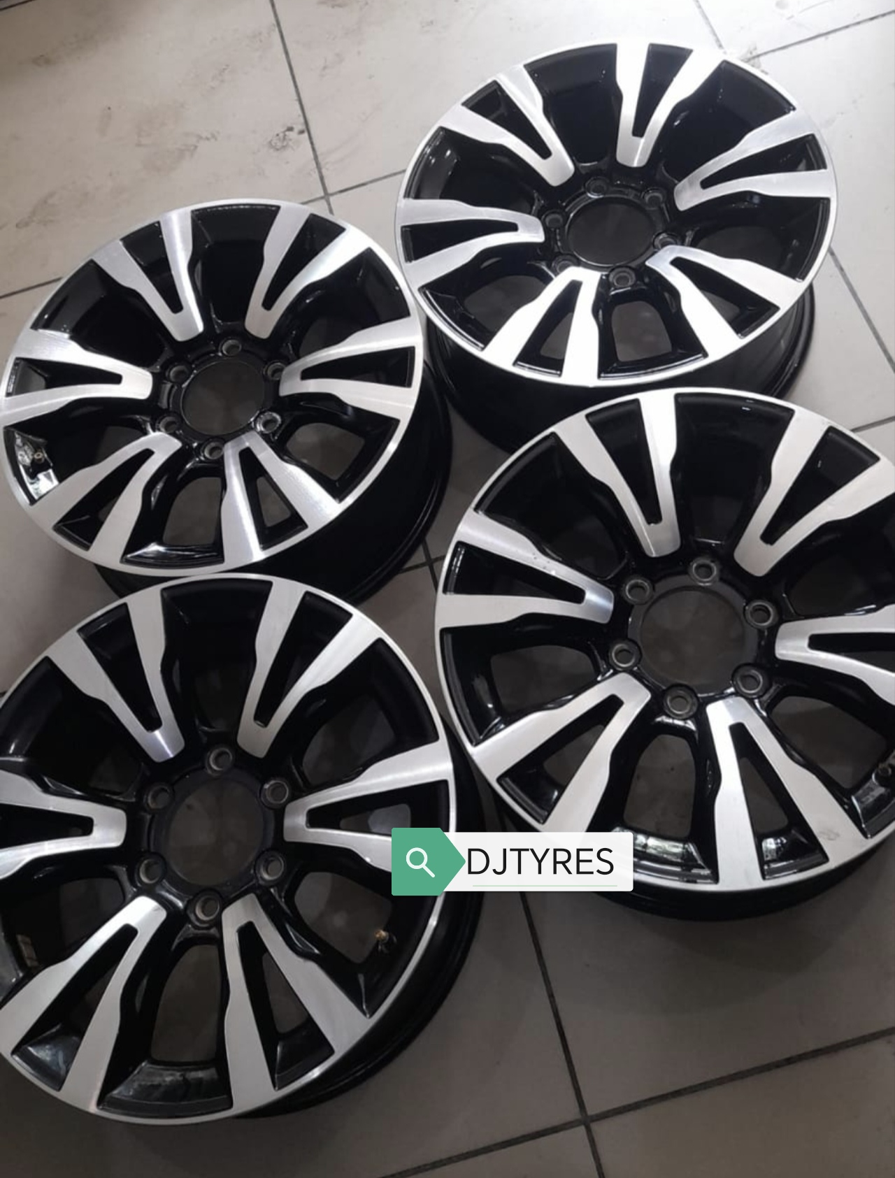 OEM isuzu Dmax rims - Private Seller OEM isuzu Dmax rims - Private Seller