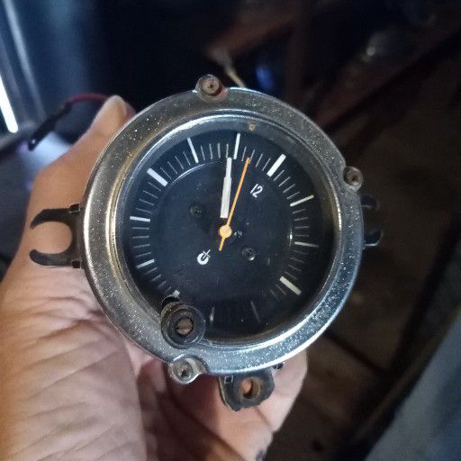 Dash clock, older car