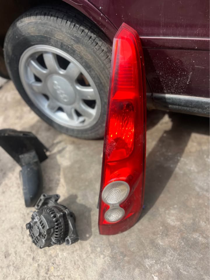 Ford fiesta/figo parts - Private Seller Ford fiesta/figo parts - Private Seller