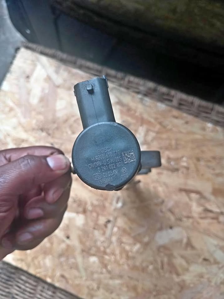 Nissan M9R Injector Rail For Sale Call or WhatsApp - Private Seller Nissan M9R Injector Rail For Sale Call or WhatsApp - Private Seller