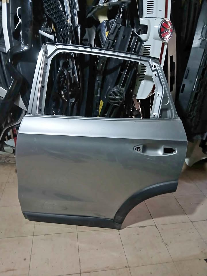 Haval jolion door - Private Seller Haval jolion door - Private Seller
