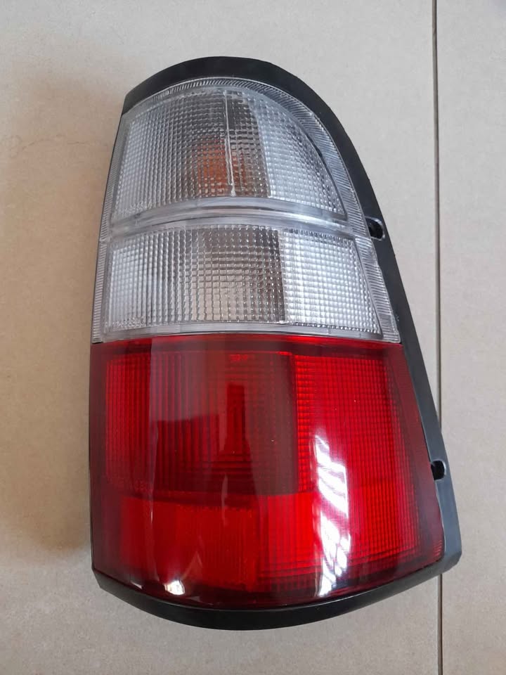 ISUZU KB 1998/03 BRAND NEW TAILLIGHTS FOR SALE PRICE: