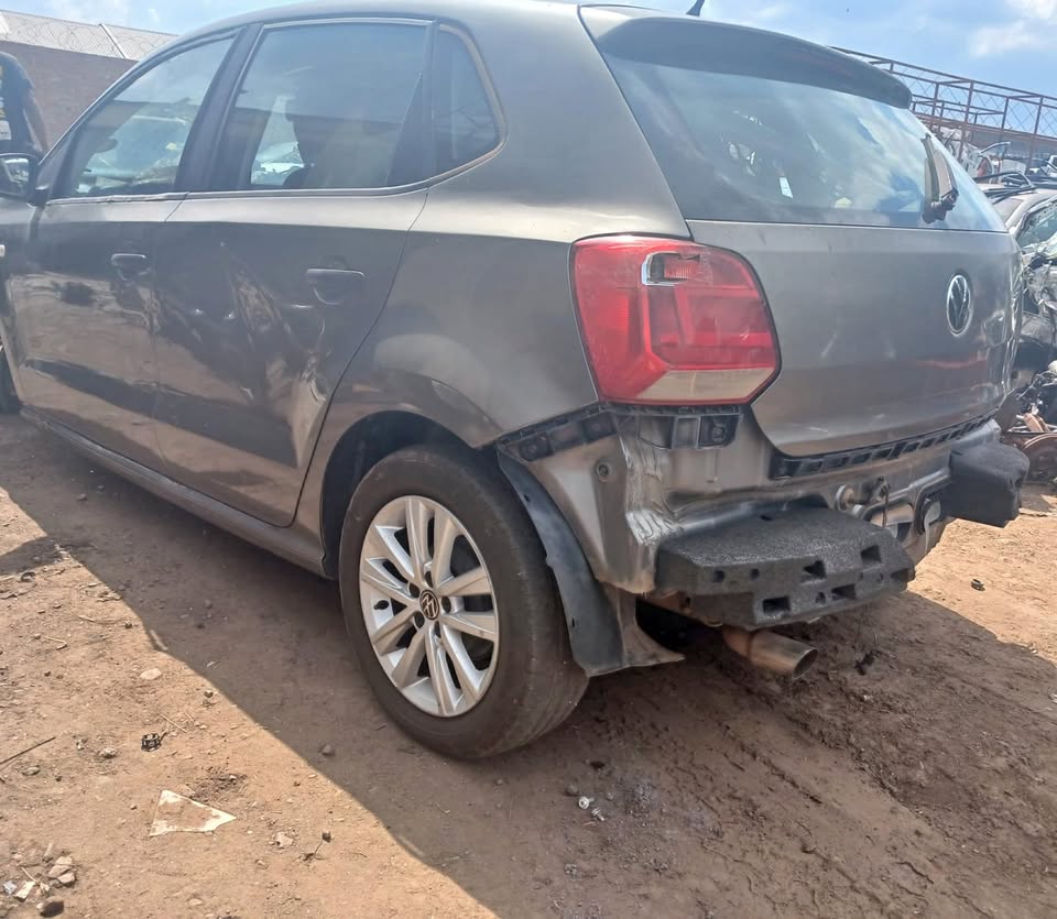 VW POLO STRIPPING FOR SPARES - Private Seller VW POLO STRIPPING FOR SPARES - Private Seller