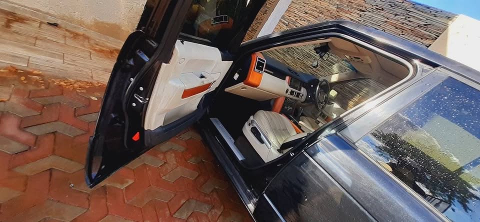 Stripping Range rover vogue for spares - Private Seller Stripping Range rover vogue for spares - Private Seller