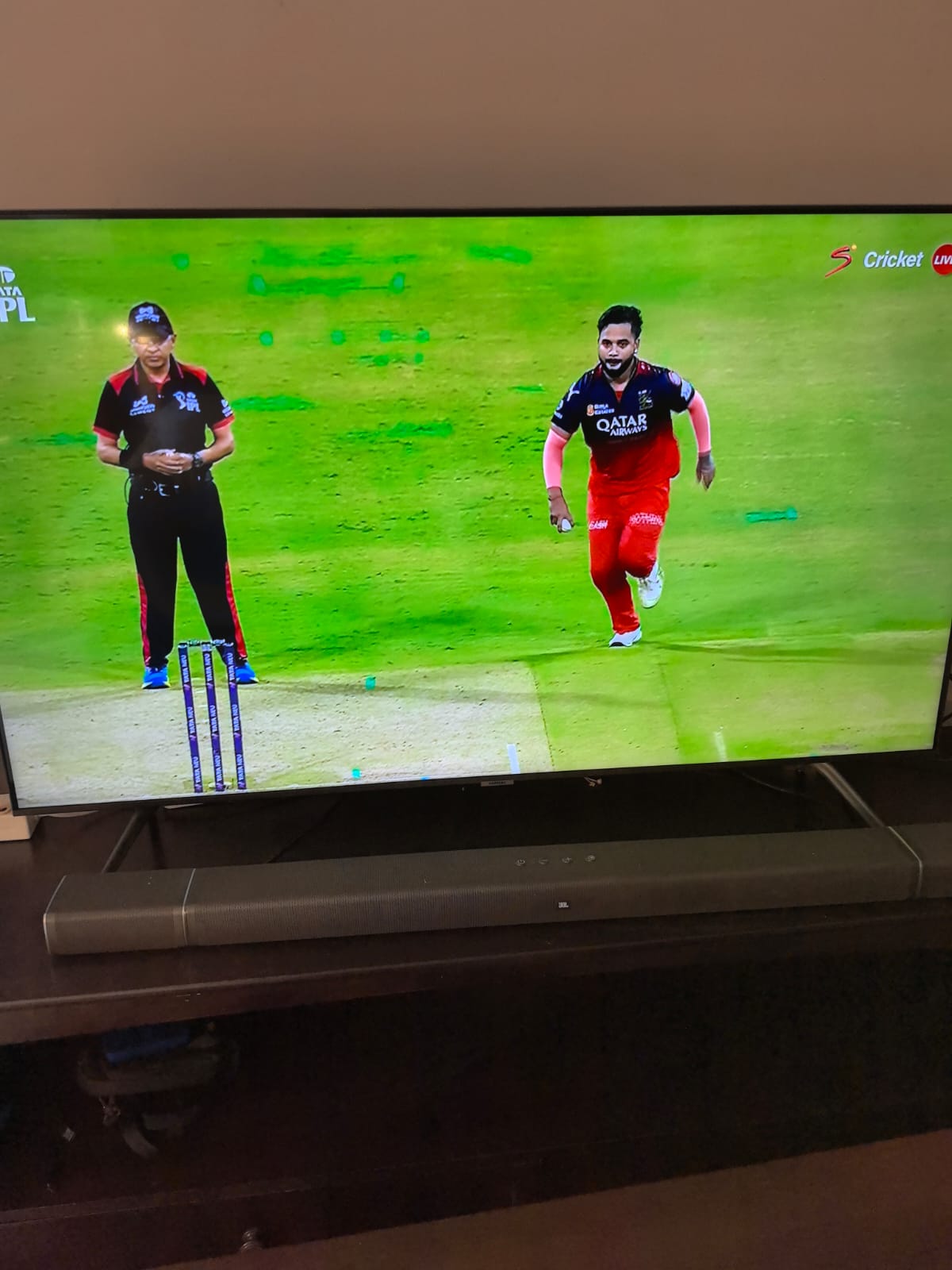 Samsung crystal uhd 4k smart tv