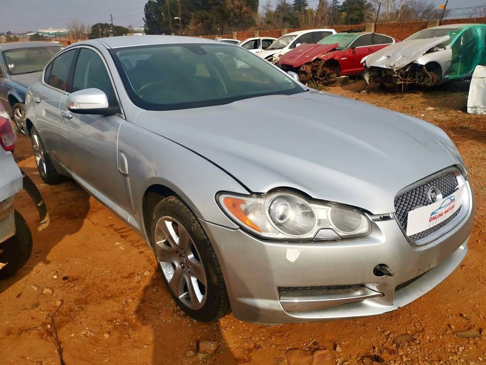 2009 JAGUAR XF 2.7D STRIPPING AS SPARES