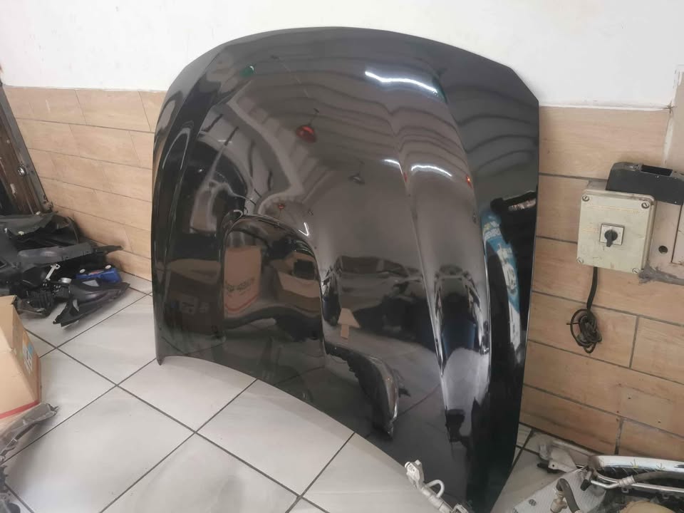 BMW M4 Bonnet - Private Seller