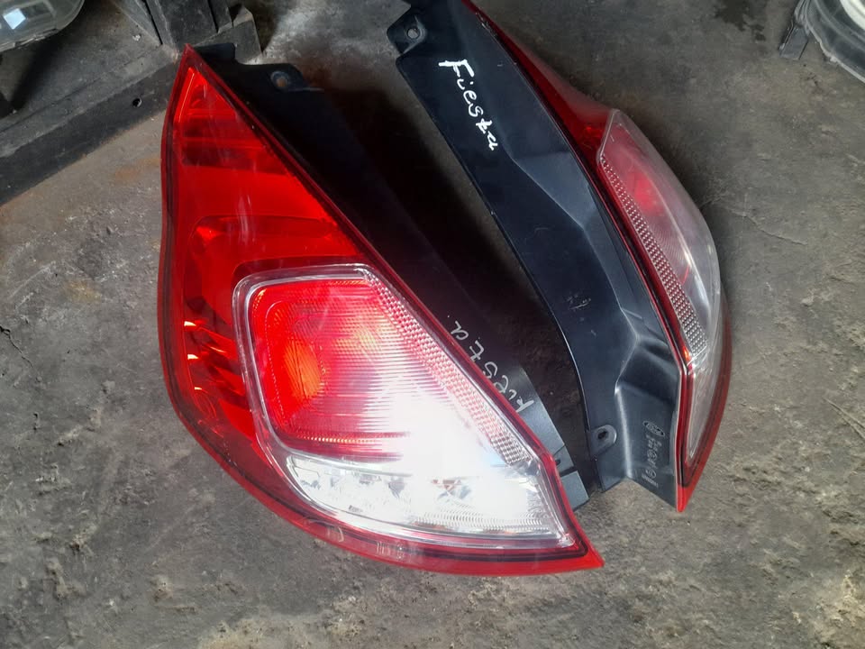 FORD FIESTA TAILLIGHTS AVAILABLE - Private Seller