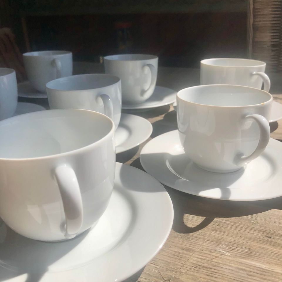 Set of 8 Vintage WLOCLAWEK Made in Poland TEA CUPS and saucers with milk jug China - Porcelain