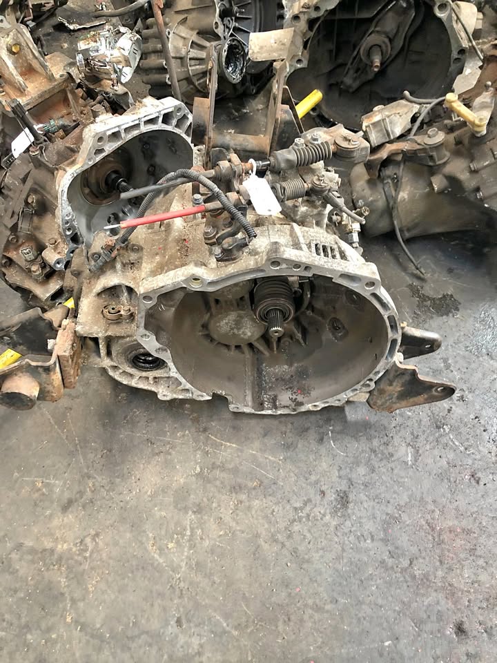 KIA J3 MANUAL GEARBOX FOR SALE - Private Seller KIA J3 MANUAL GEARBOX FOR SALE - Private Seller