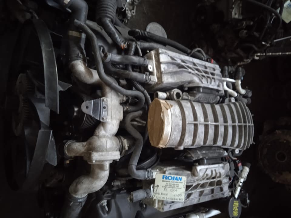 LANDROVER ENGINES AND GEARBOXES FOR SALE - Private Seller LANDROVER ENGINES AND GEARBOXES FOR SALE - Private Seller