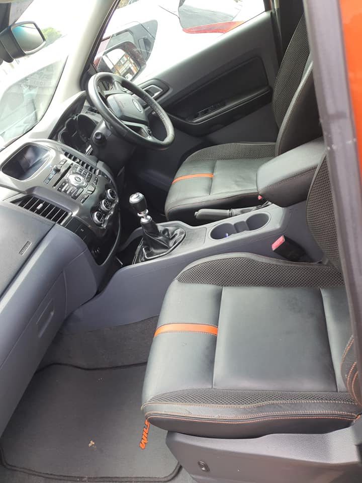 2013 FORD RANGER 3.2 WILTRAK REVERSE CAMERA AND SENSOR, 105000km MANUAL