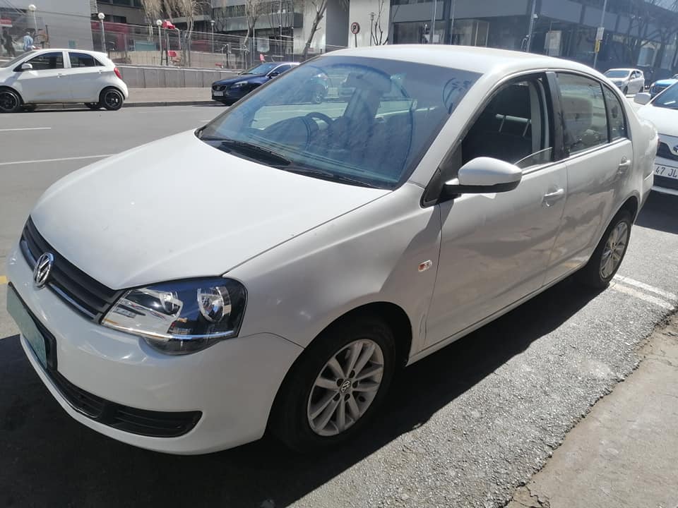 2017 VW Polo Vivo Sedan 90000km