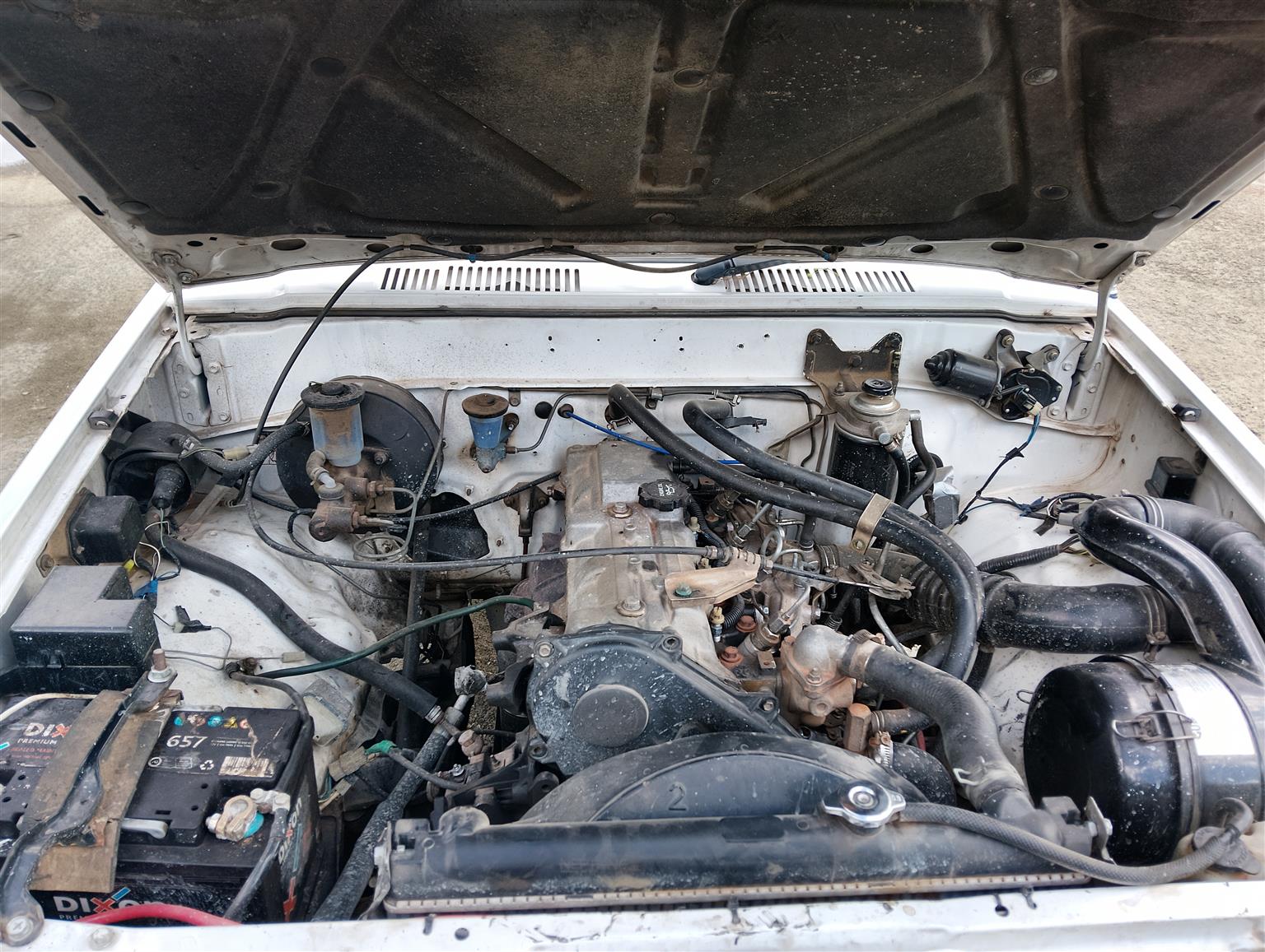 Used Used 1994 Toyota Hilux 2.4GD-6 double cab Raider manual for
